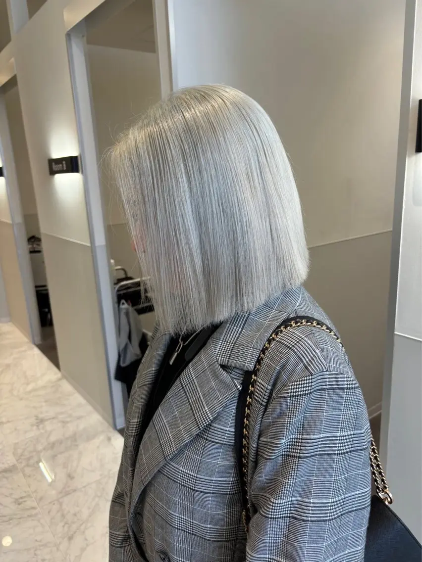 カラー ブリーチ ケアブリーチ REN /名駅のヘアスタイル