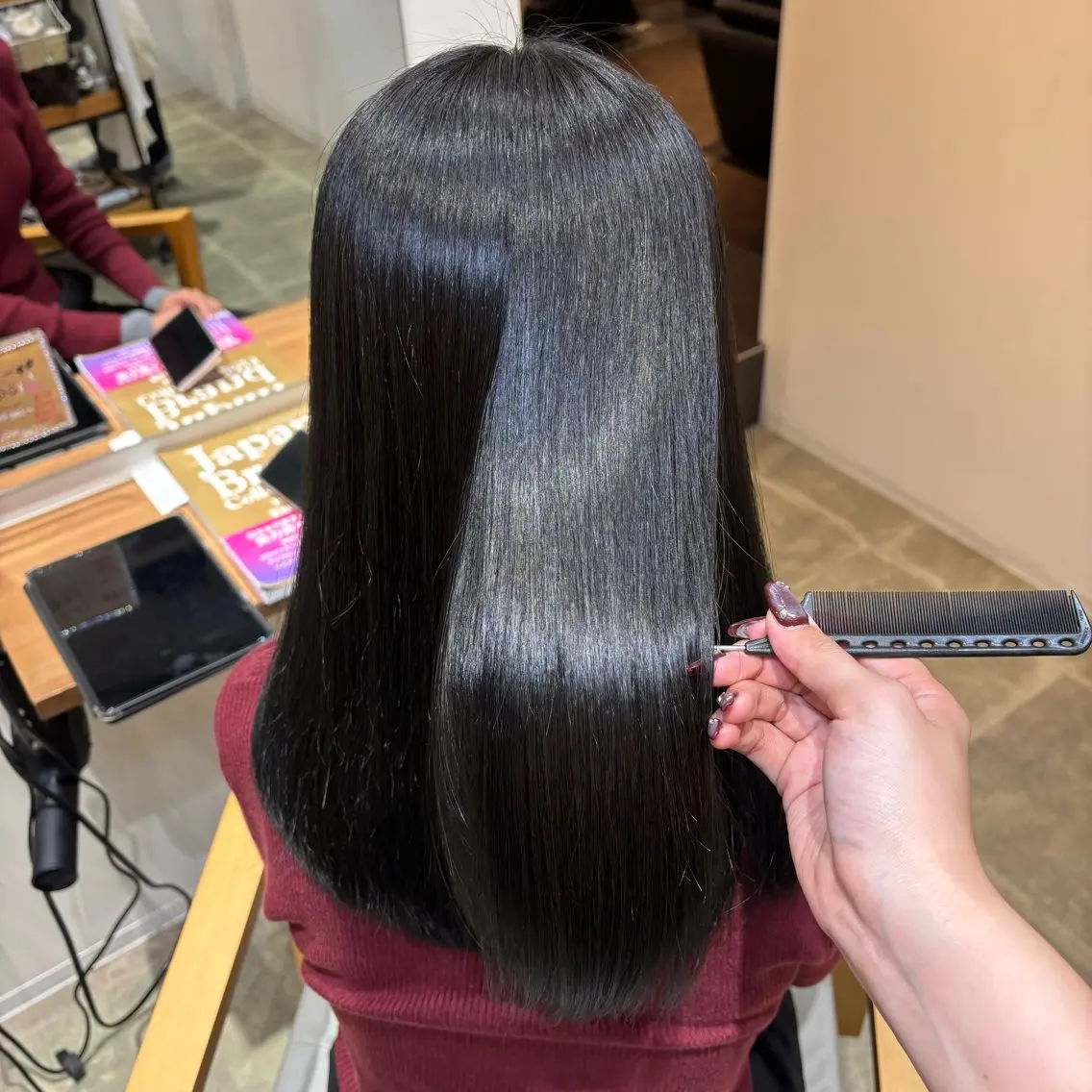 セミロング カラー グレージュ オリーブグレージュ オリーブグレー トリートメント 田村 愛彩のヘアスタイル