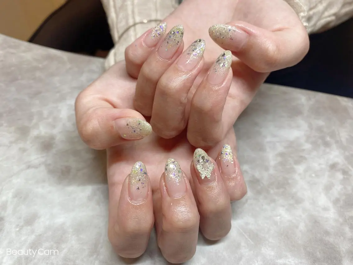 ネイル ハンドネイル Piacere 絵美のネイルデザイン
