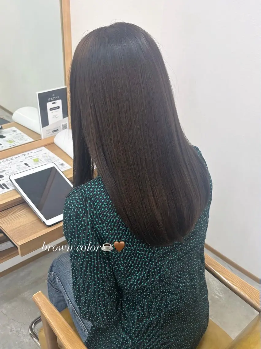 セミロング カラー ブラウンカラー ヘアカラー トリートメント ❤︎ KOHARU ❤︎のヘアスタイル