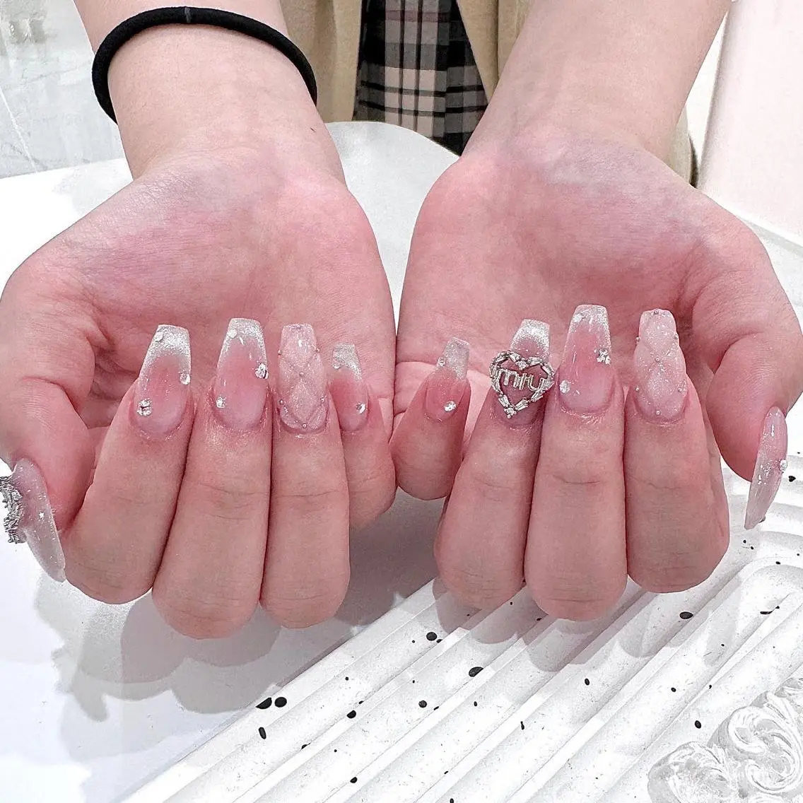 ネイル FLY Nail Salonのネイルデザイン