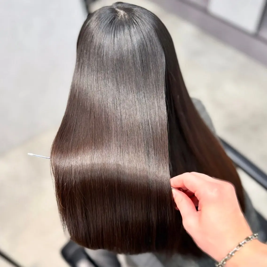 セミロング 山口 真季のヘアスタイル