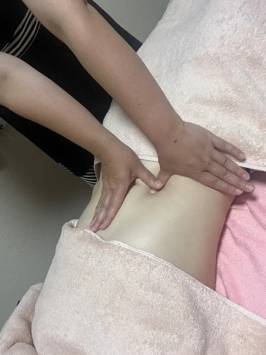 腸セラピー６０分(初回カウンセリング時間込み)￥6900➡￥5300の写真