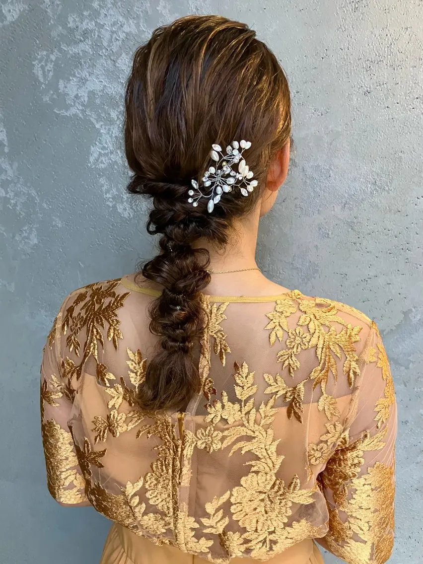 ミディアム カラー パーマ ヘアアレンジ メンズ キッズ ハーフアップ 子どものヘアアレンジ ミディアムパーマ メンズバレイヤージュ メンズブリーチ 縮毛矯正 トリートメント ヘアセット kotona 🤍miuraのヘアスタイル