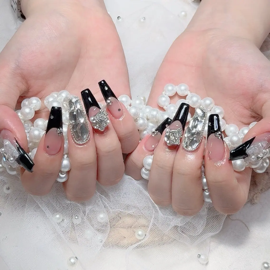 ネイル Maggie Nail🦩のネイルデザイン