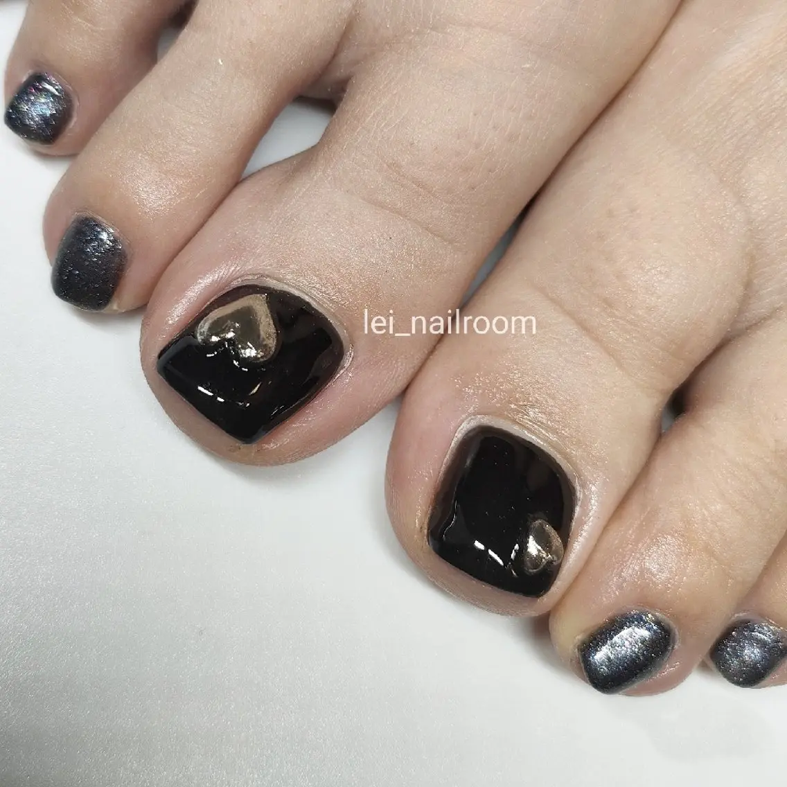 ネイル ジェルネイル ハート ぷっくりネイル lei🌼 nailroomのネイルデザイン