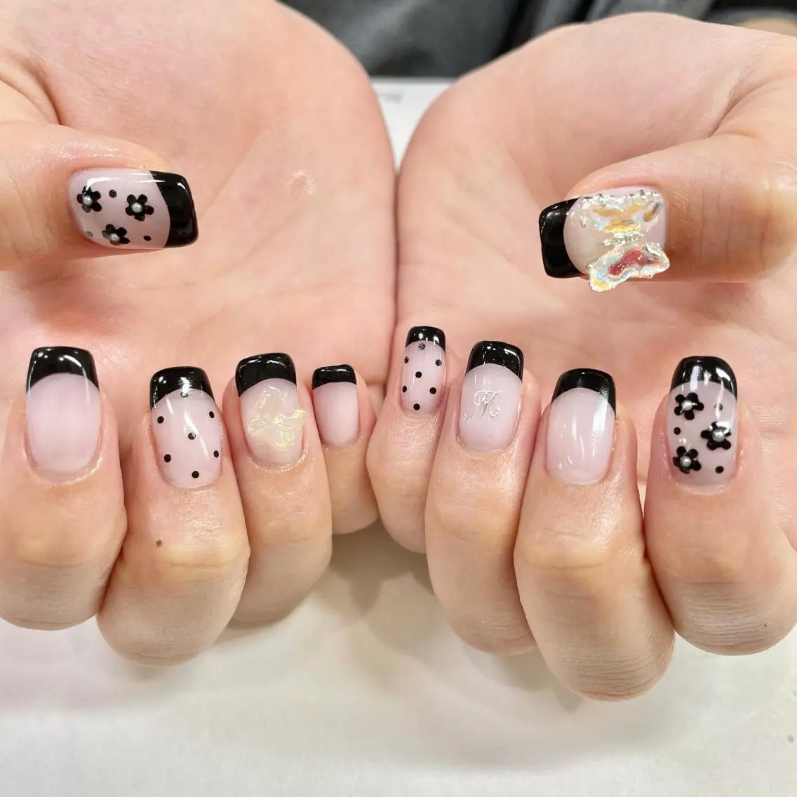 ネイル フラワーネイル フレンチネイル 🎀AYAKO 🎀中韓ネイルのネイルデザイン