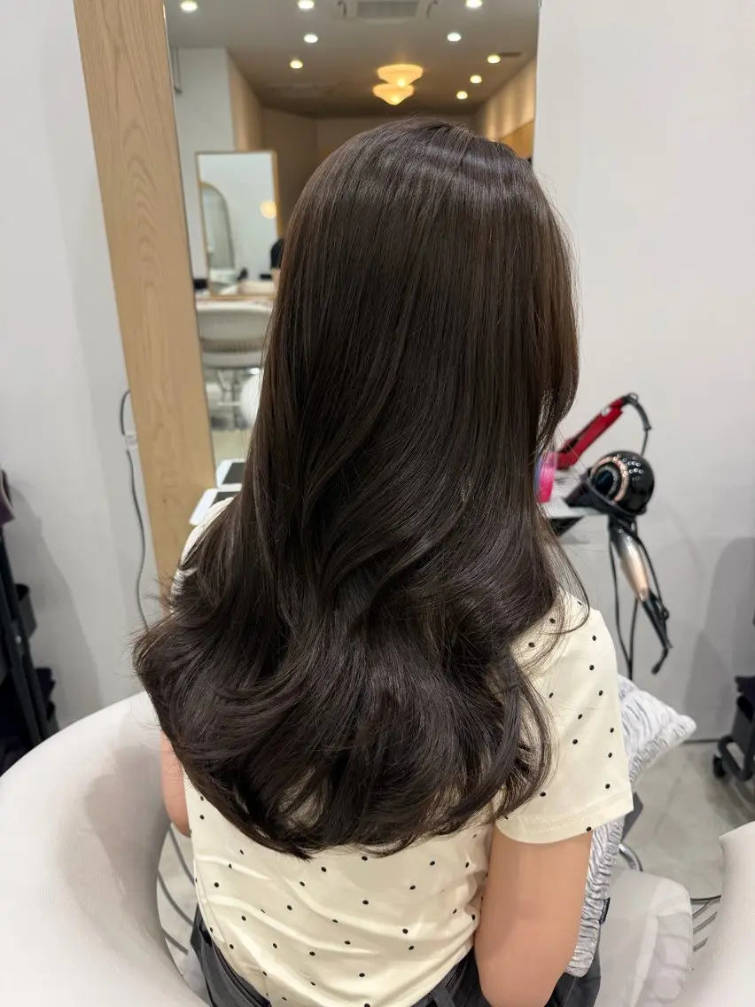 ロング カット ヘアカラー トリートメント SONA/レイヤー/ 顔周り/ダブルカラーのヘアスタイル