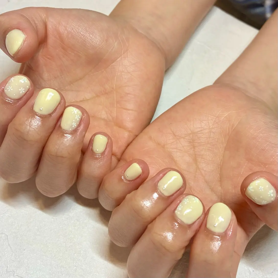 ネイル ジェヌインネイル 間宮のネイルデザイン