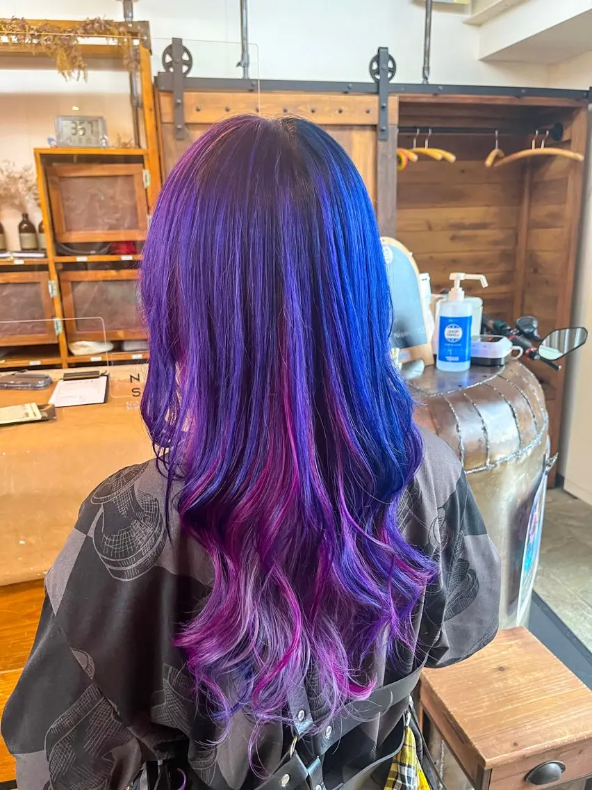 ロング カラー ヘアアレンジ ヘアカラー 佐藤 美聡のヘアスタイル