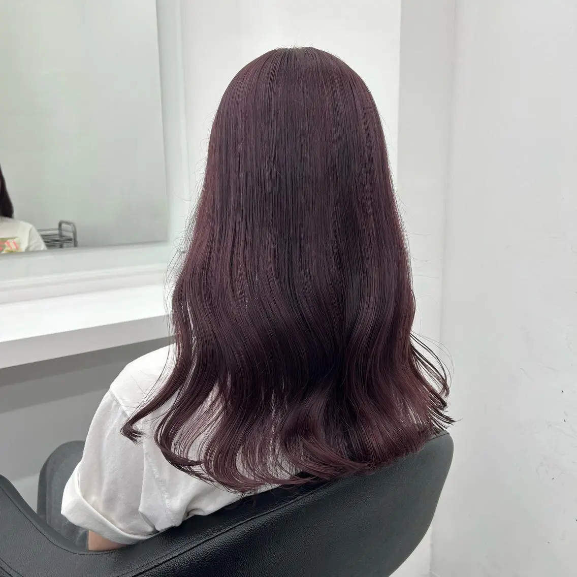 セミロング カラー ヘアアレンジ ヘアカラー トリートメント mai🍑暖色カラー /レイヤー💖のヘアスタイル