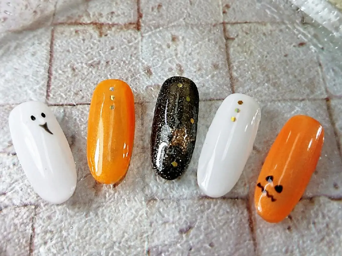 ネイル ハロウィン 林 珠里のネイルデザイン