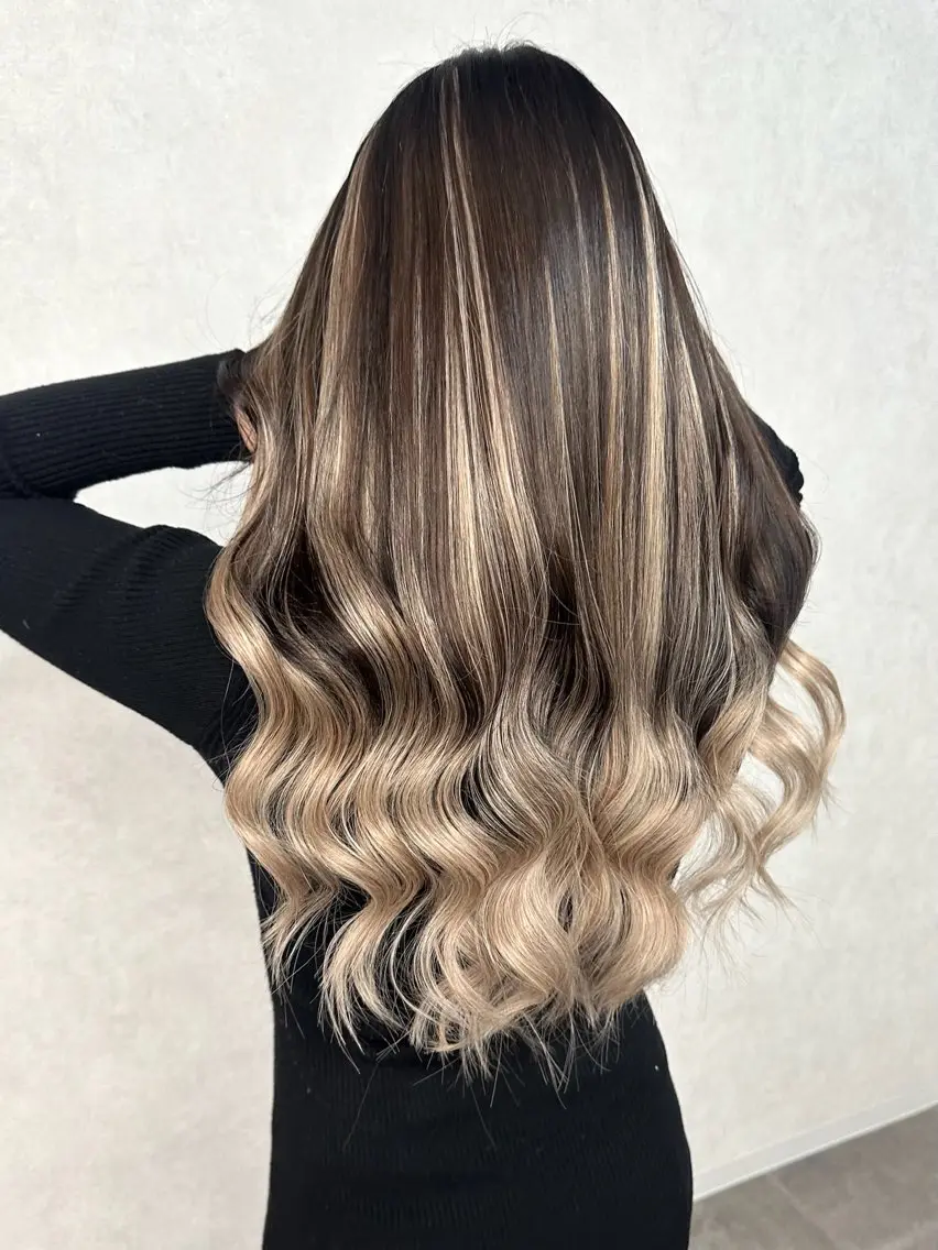 ロング カラー 永田 雄真のヘアスタイル