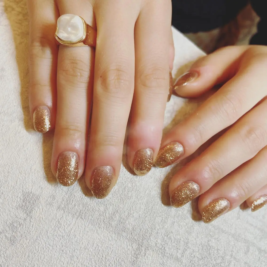 ネイル グラデーション ラメ(グリッター) ラメグラデーション nailbios .tomo.のネイルデザイン