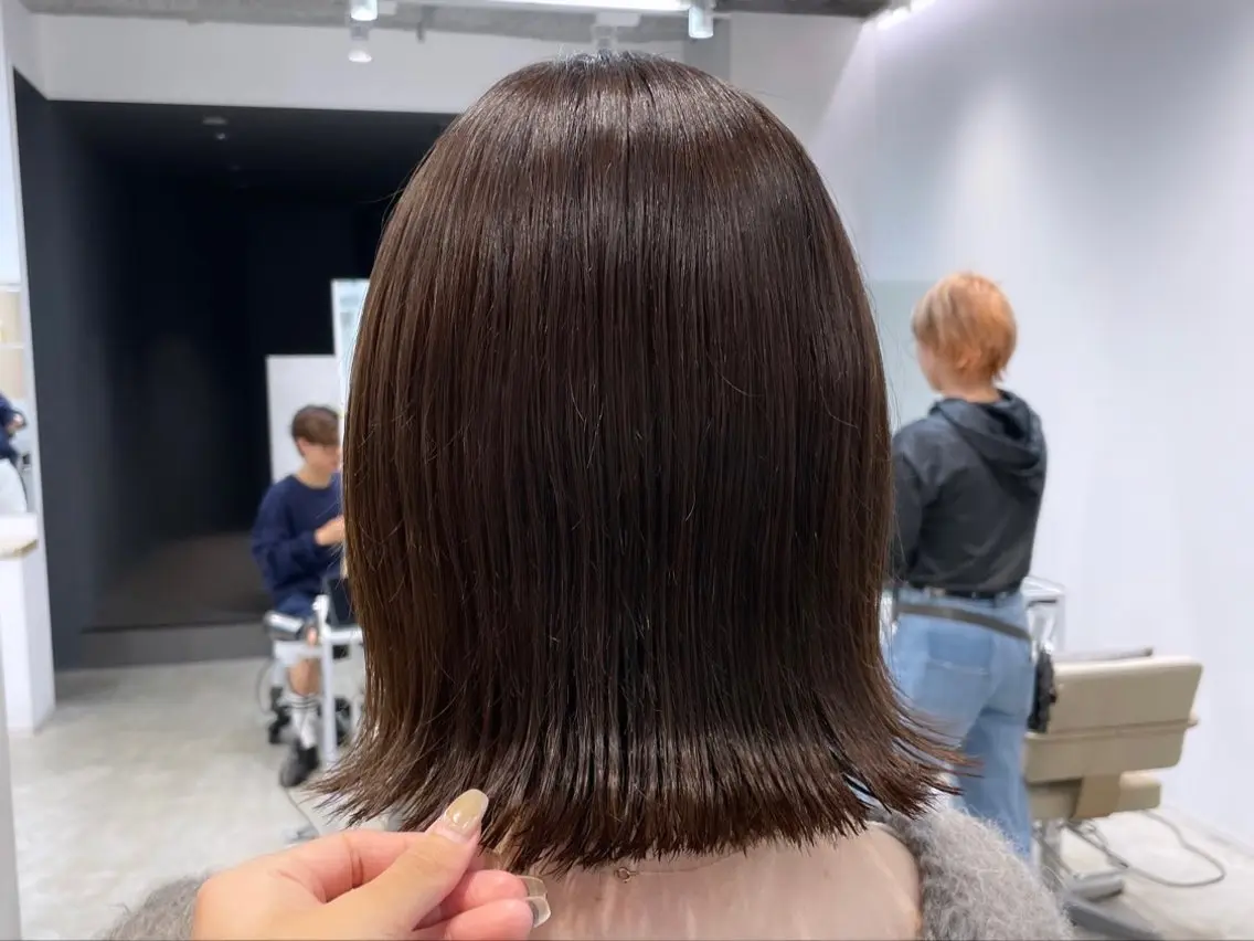 ショート ボブ 似合わせカット 外ハネヘア 表参道レイヤーカット 髪質改善山岸季生のヘアスタイル