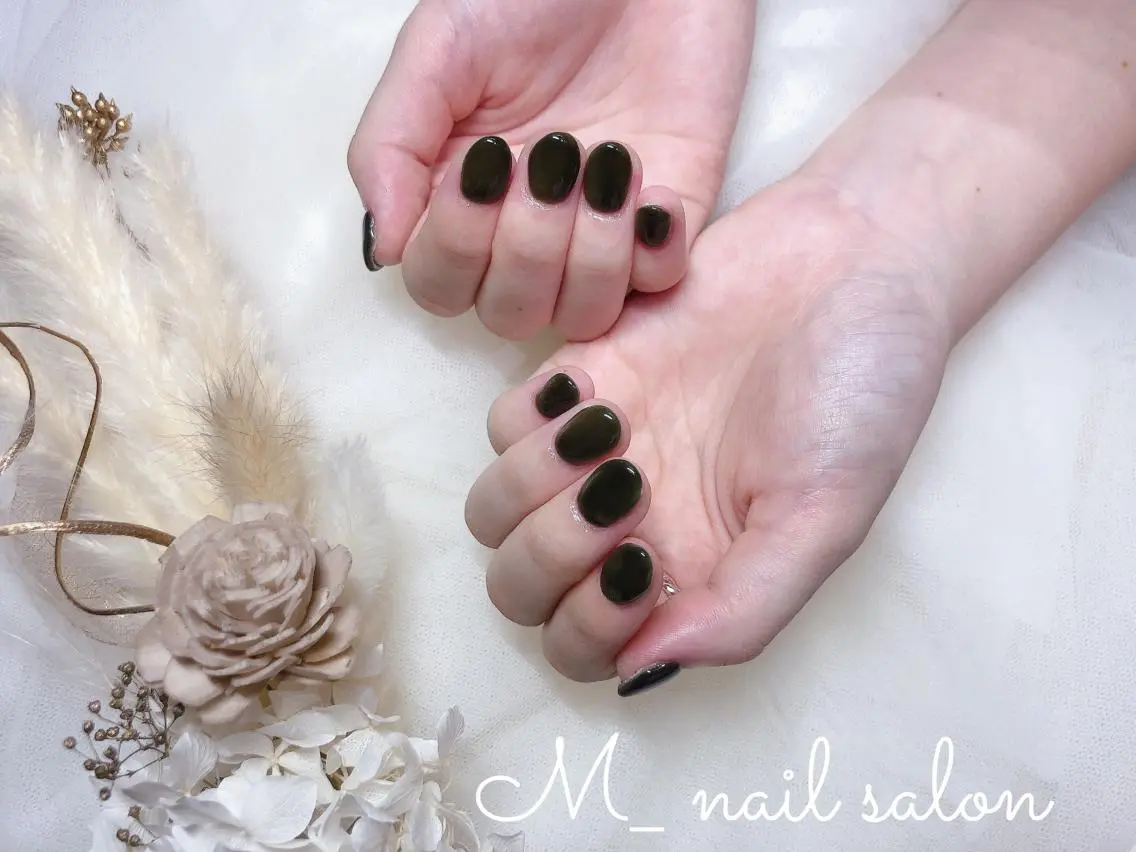 ネイル ワンカラーネイル M_ nail salonのネイルデザイン