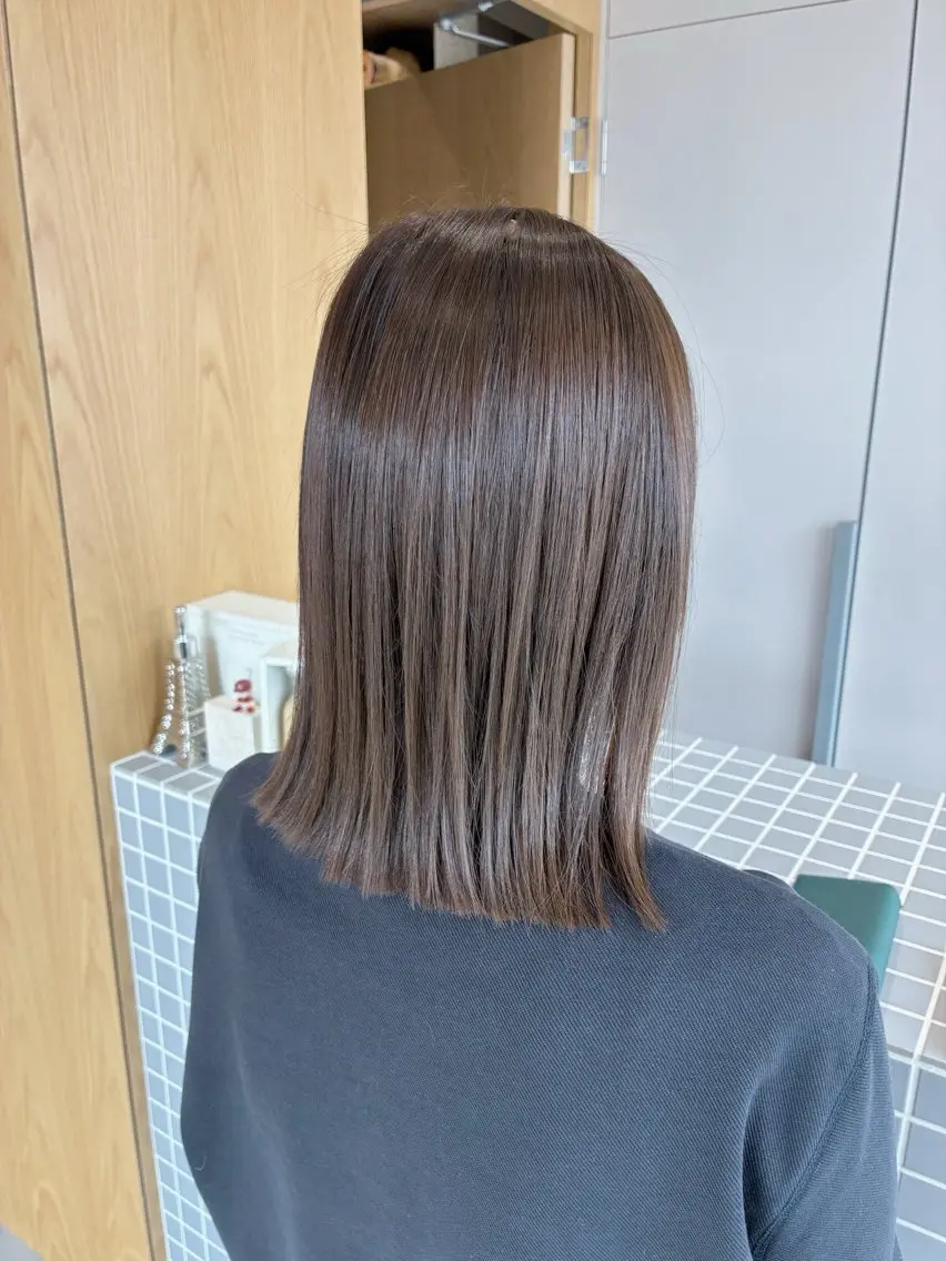 ミディアム カラー ヘアカラー 髪質改善が得意✨ 榎本亜衣のヘアスタイル