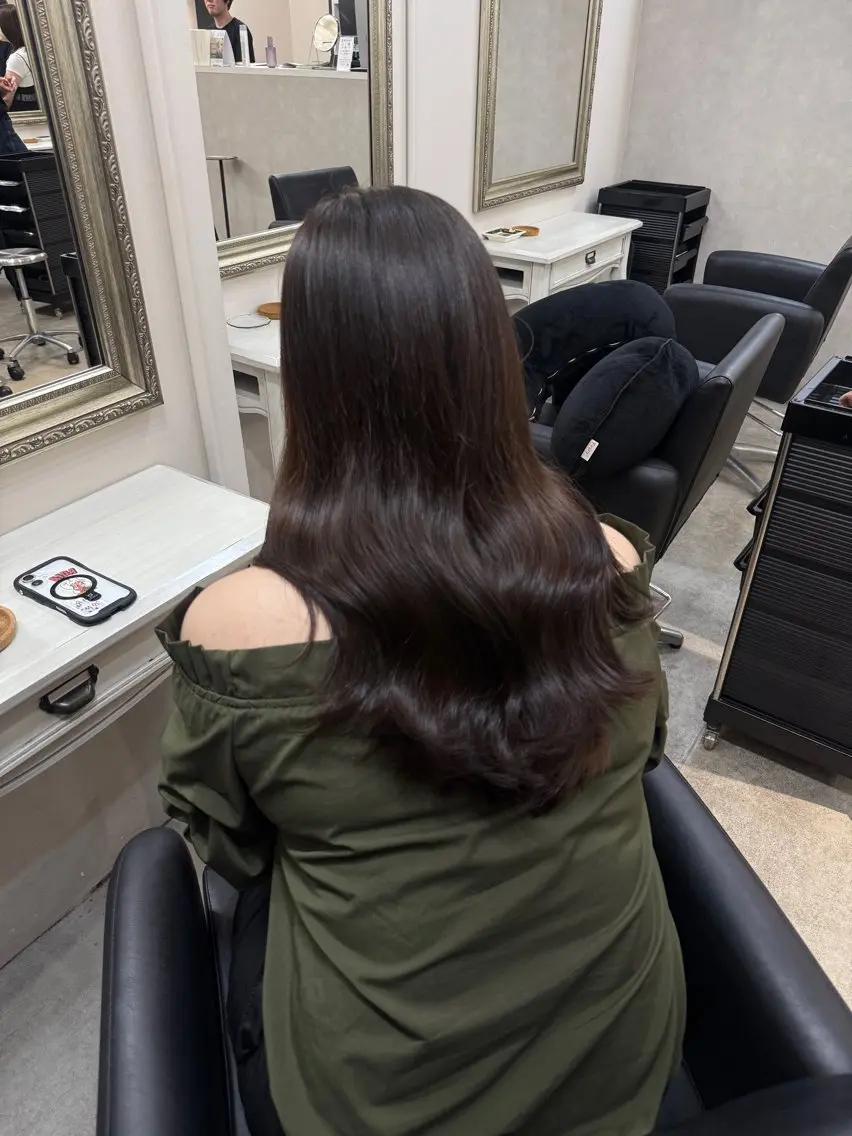 セミロング ヘアカラー トリートメント 平井 よし乃のヘアスタイル