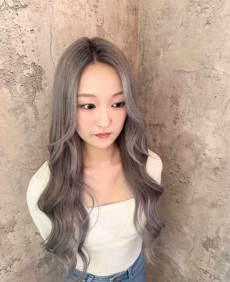 ロング 韓国風ヘア 古川 純のヘアスタイル