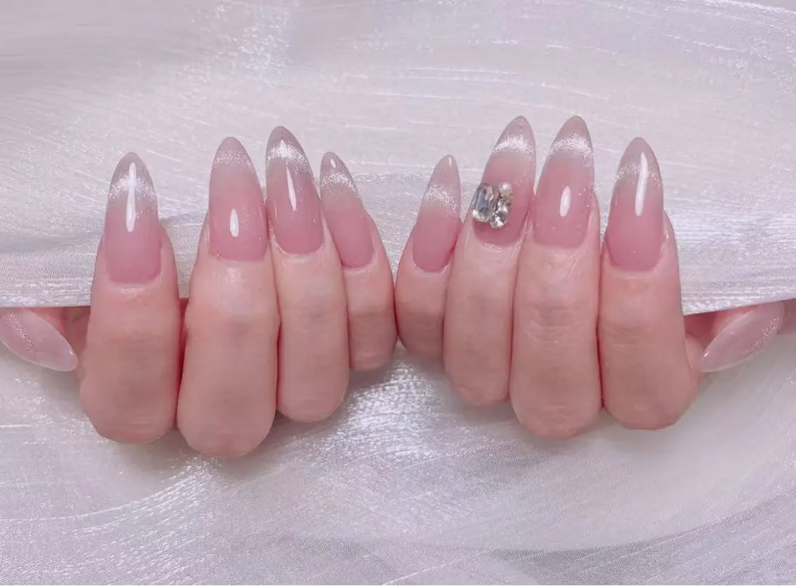 💖大人気3💖【チップ長さだし】🧲マグネットフレンチorマグネットグラデーション❣️ソフトジェルオフ込みの写真
