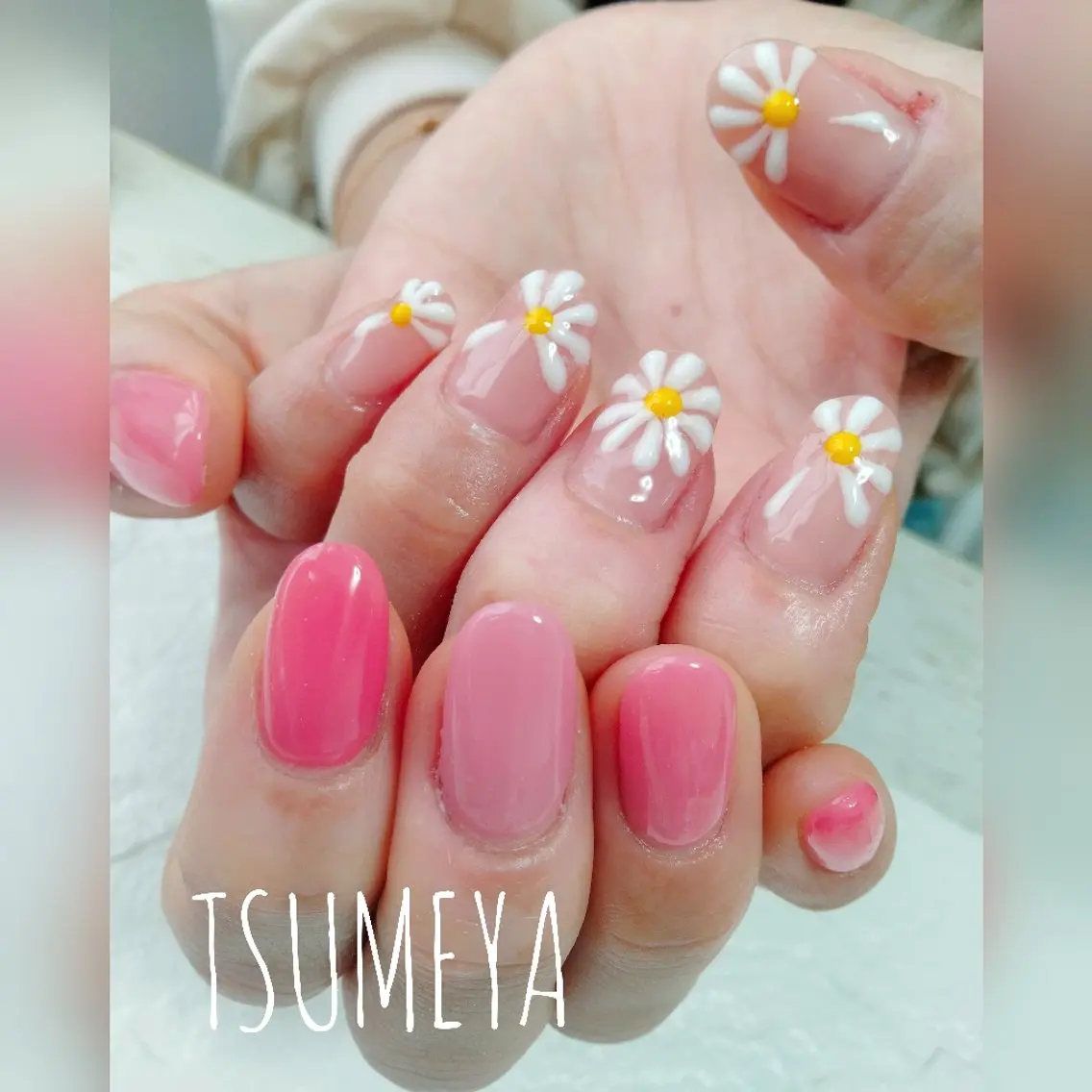 ネイル フラワーネイル フレンチネイル ハンドネイル _TSUMEYA _のネイルデザイン