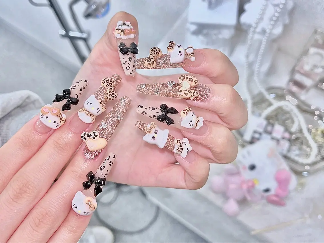 ネイル Glow Nail スカルプ専門店のネイルデザイン