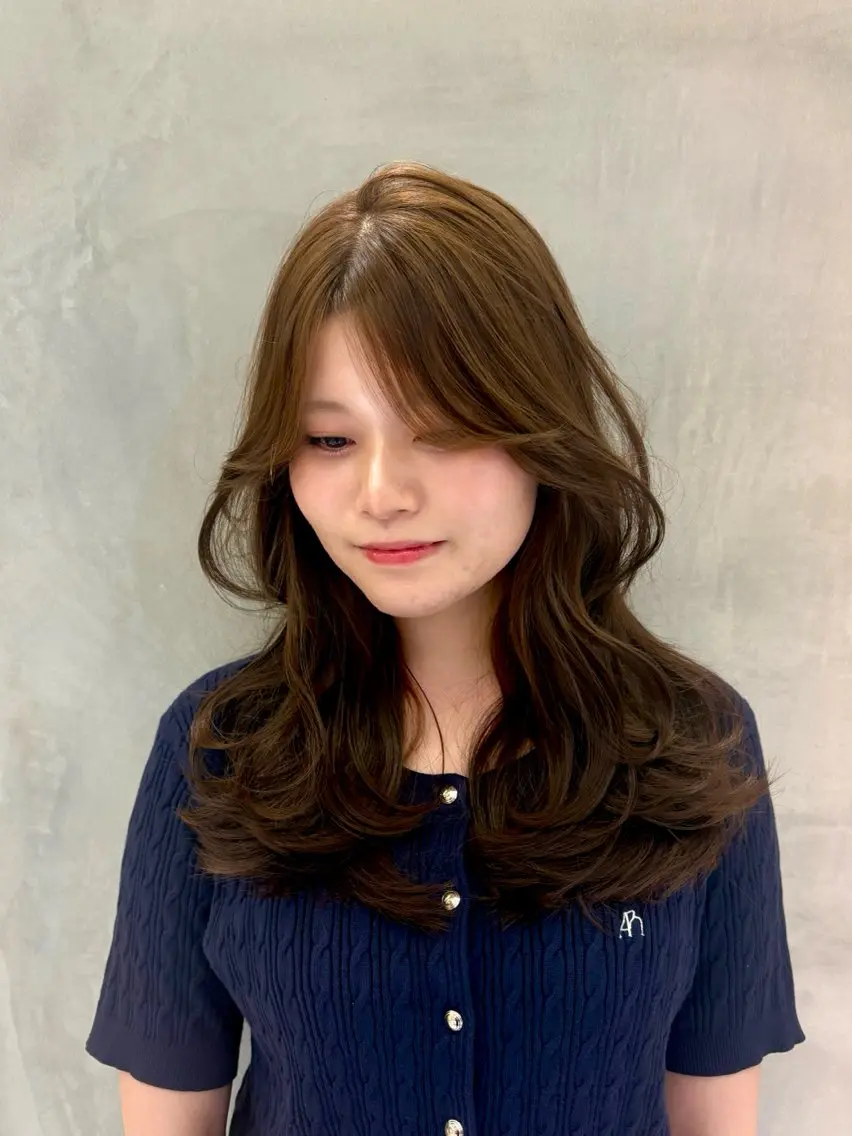 ロング カラー ベージュカラー オリーブベージュ ヘアカラー トリートメント 顔周りレイヤーカット /髪質改善/ゆう🤍のヘアスタイル