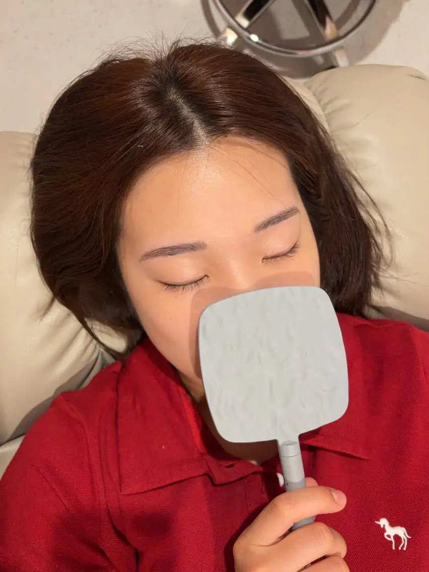 アイブロウ ワックス脱毛 眉カット MoNa 川上のマツエク・マツパデザイン