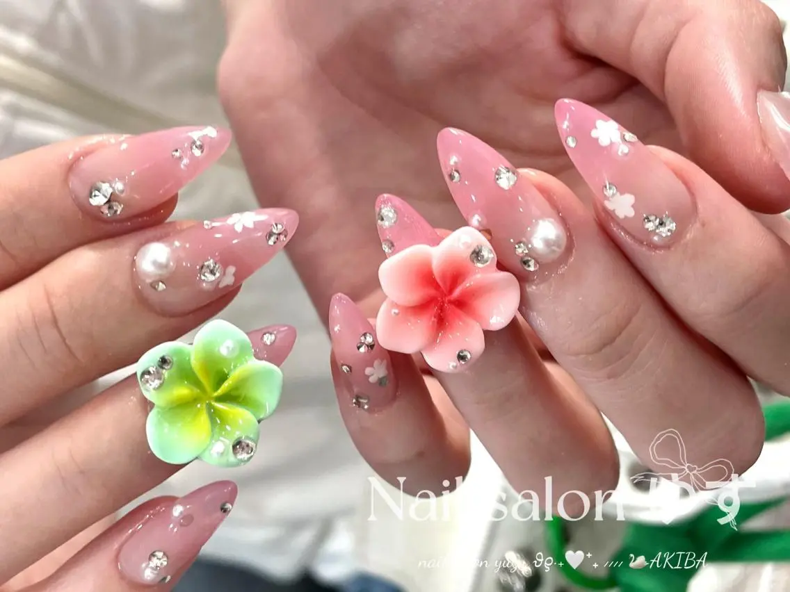 ネイル ハンドネイル ハンドケア MAKI💚💚💚 秋葉原.のネイルデザイン