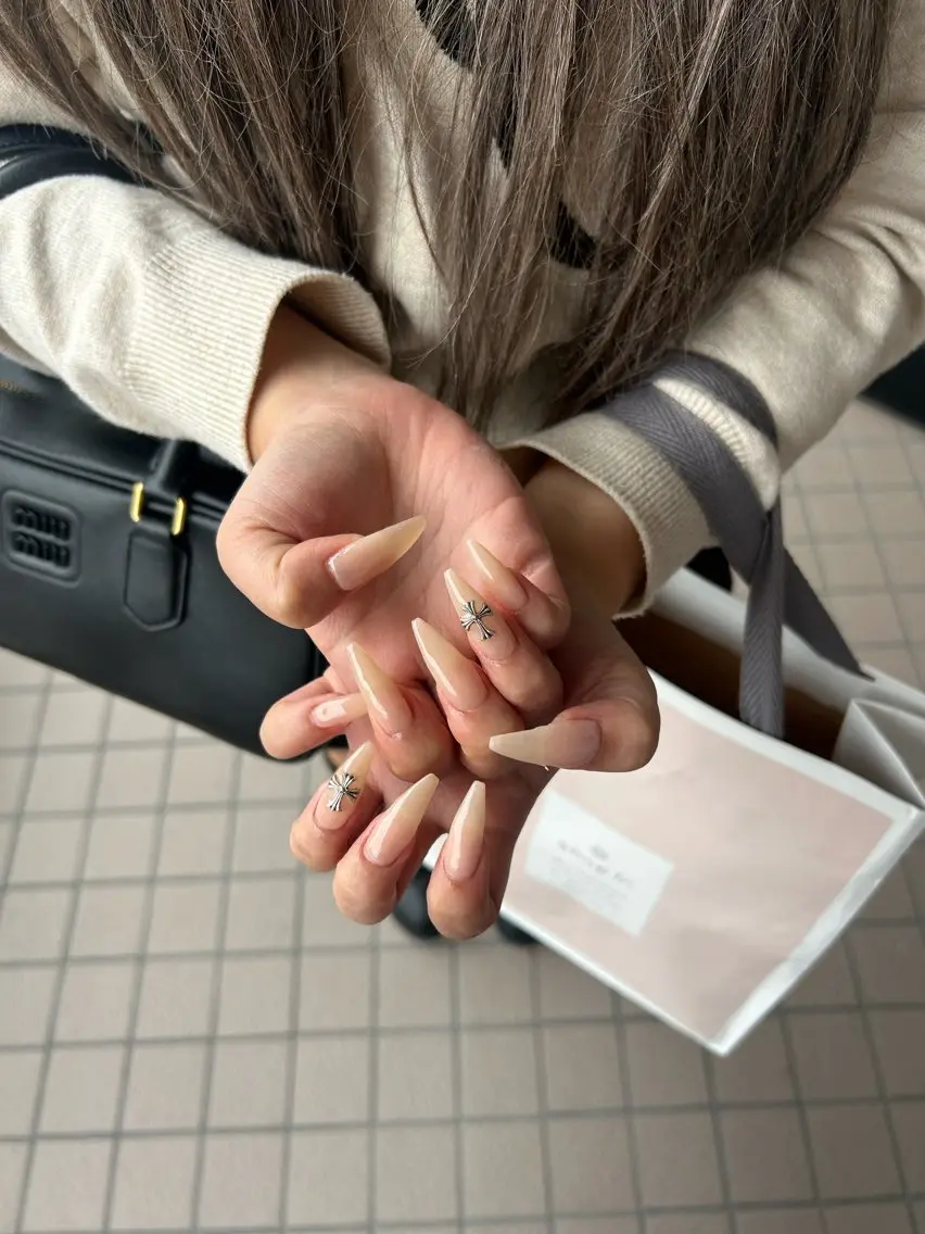 ネイル m oeのネイルデザイン
