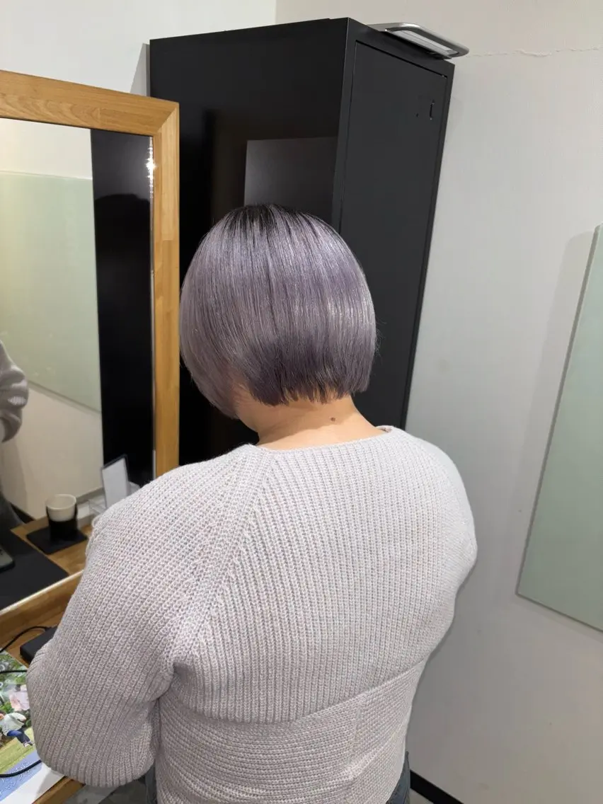 ショート カラー ブリーチ ラベンダーカラー なりたいを叶えます！ 出口 紗依のヘアスタイル
