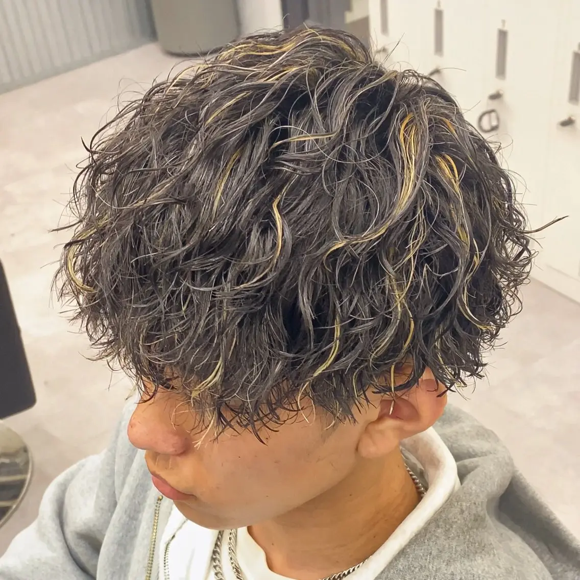 ショート パーマ メンズ メンズ特化LIBER 石川玲央のヘアスタイル