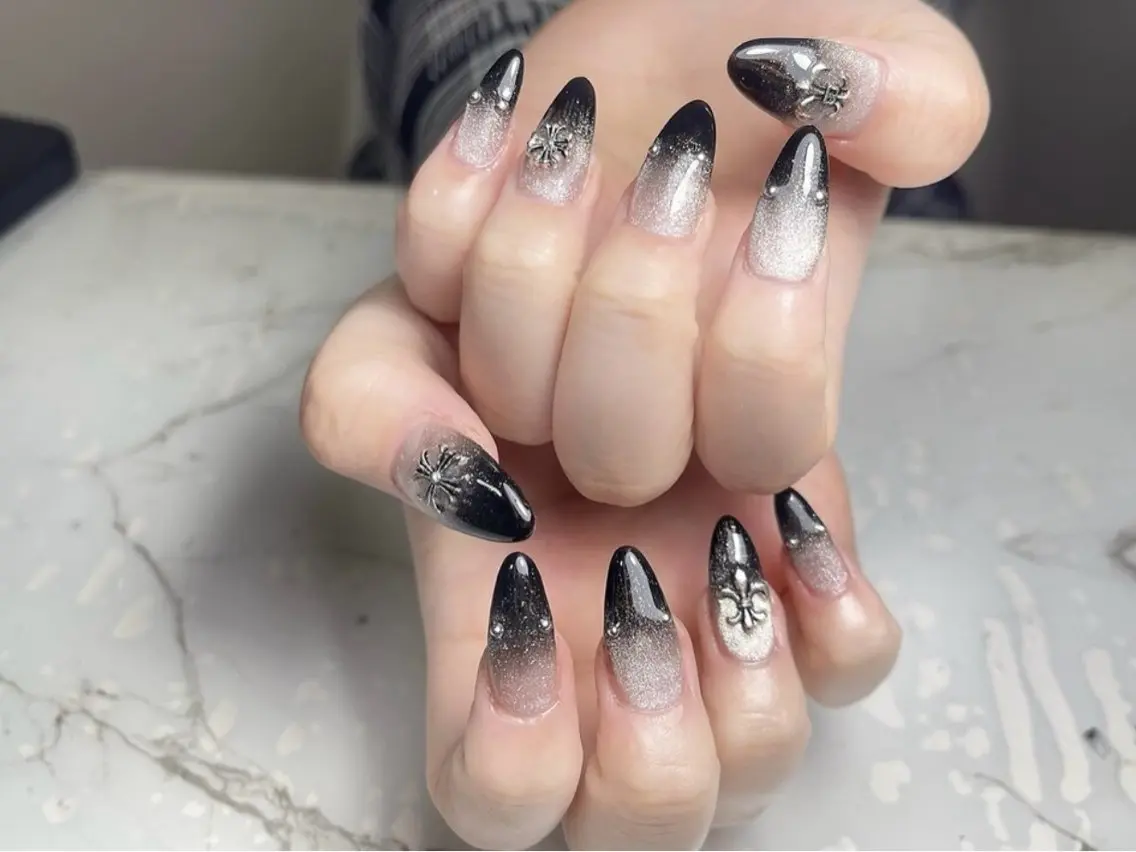 ネイル アートネイル フレンチネイル ジェルネイル グラデーション 韓国ネイル Nail Salon kihi大塚店のネイルデザイン