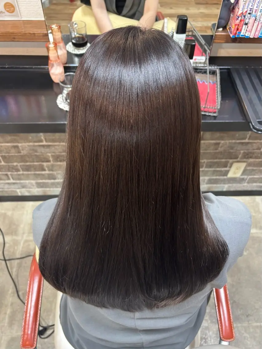 ロング カラー パーマ ヘアアレンジ 髪質改善 ロング 縮毛矯正 ストレートパーマ カット ヘアカラー 縮毛矯正 イツキ🌕デザインカ ラー🥨髪質改善🫧のヘアスタイル