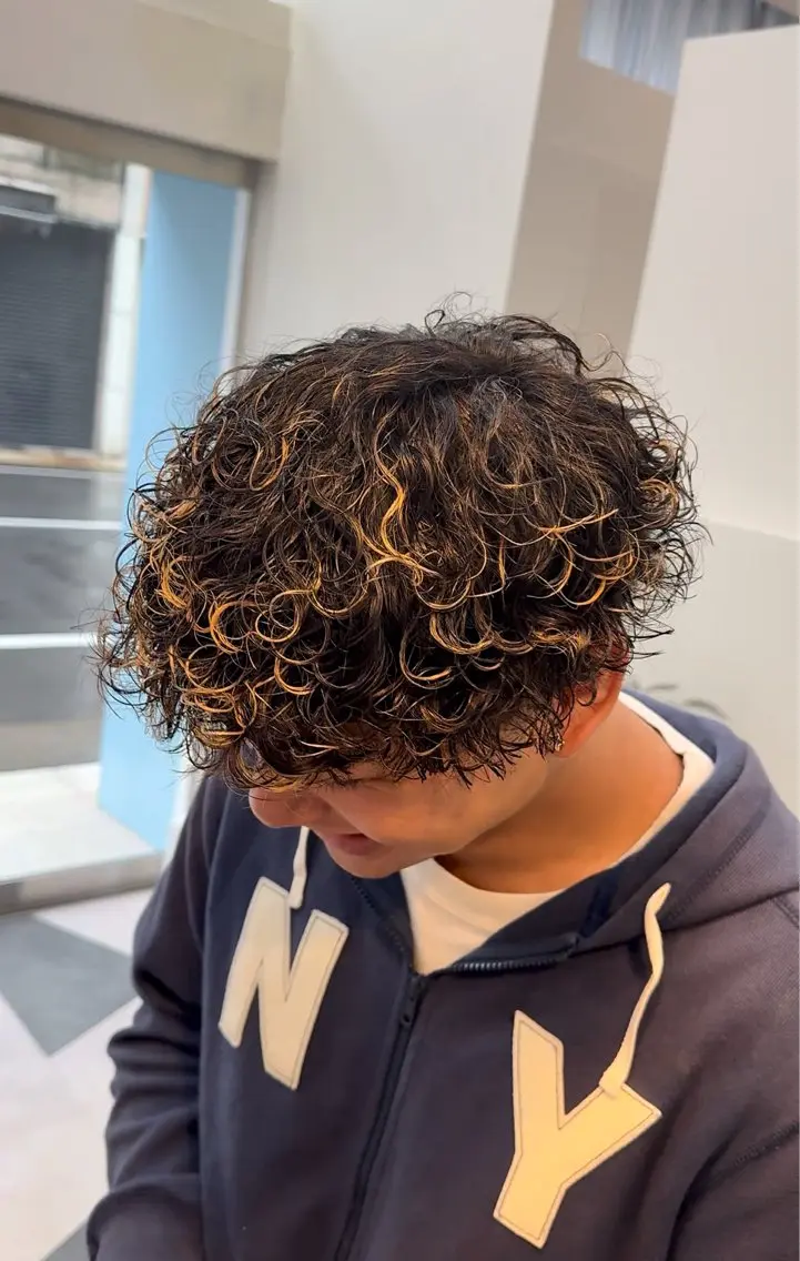 ショート カラー パーマ メンズ 波巻きパーマ カット パーマ 【メンズパーマ特化】 壱岐祥一朗のヘアスタイル