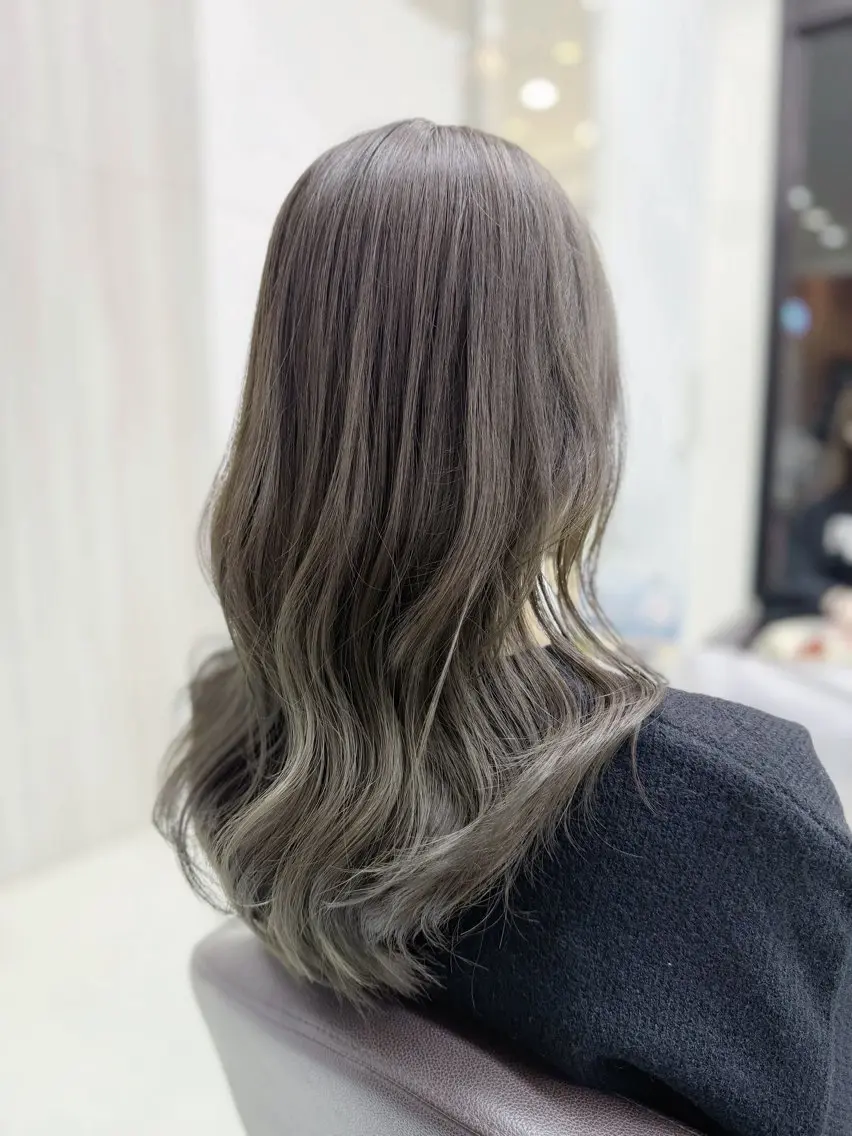 ロング カット ヘアカラー wil西宮レイヤー 西村徹のヘアスタイル