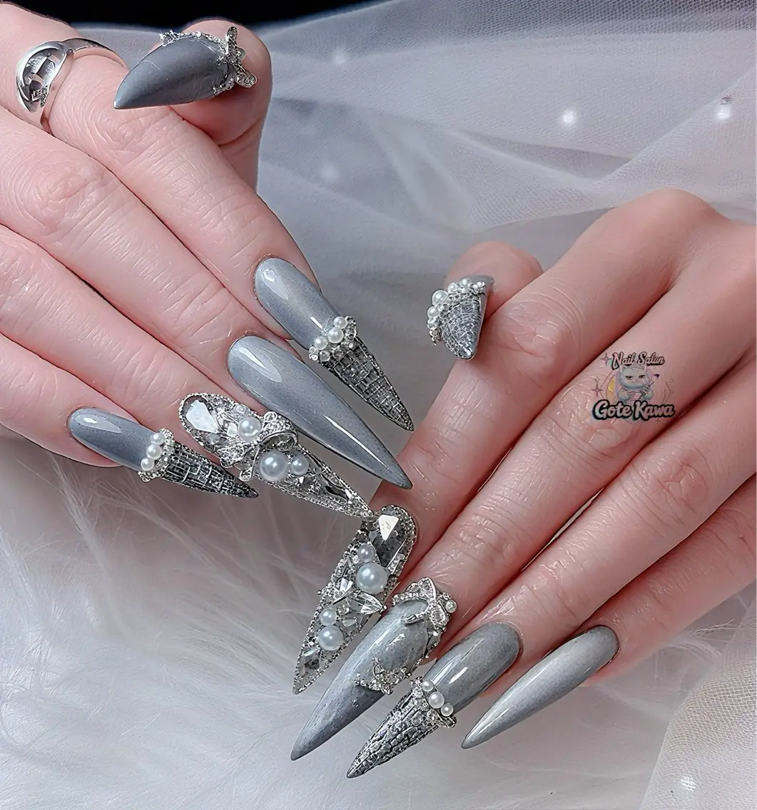 ネイル アートネイル ジェルネイル マグネットネイル 持ち込み ワンカラーネイル Gote Kawa nail salonのネイルデザイン