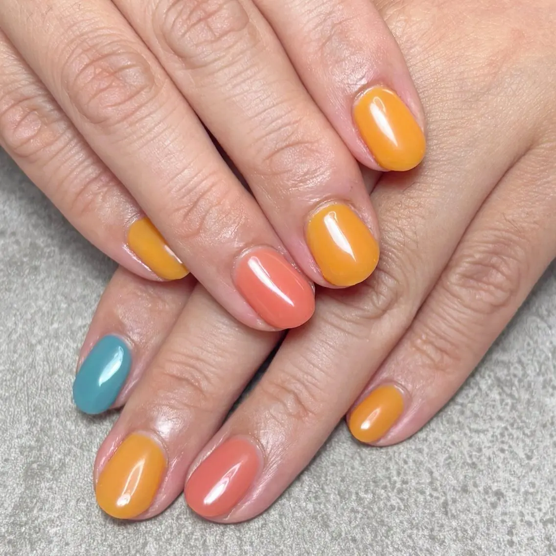 ネイル ハンドネイル nailroom DIASOMNIAのネイルデザイン