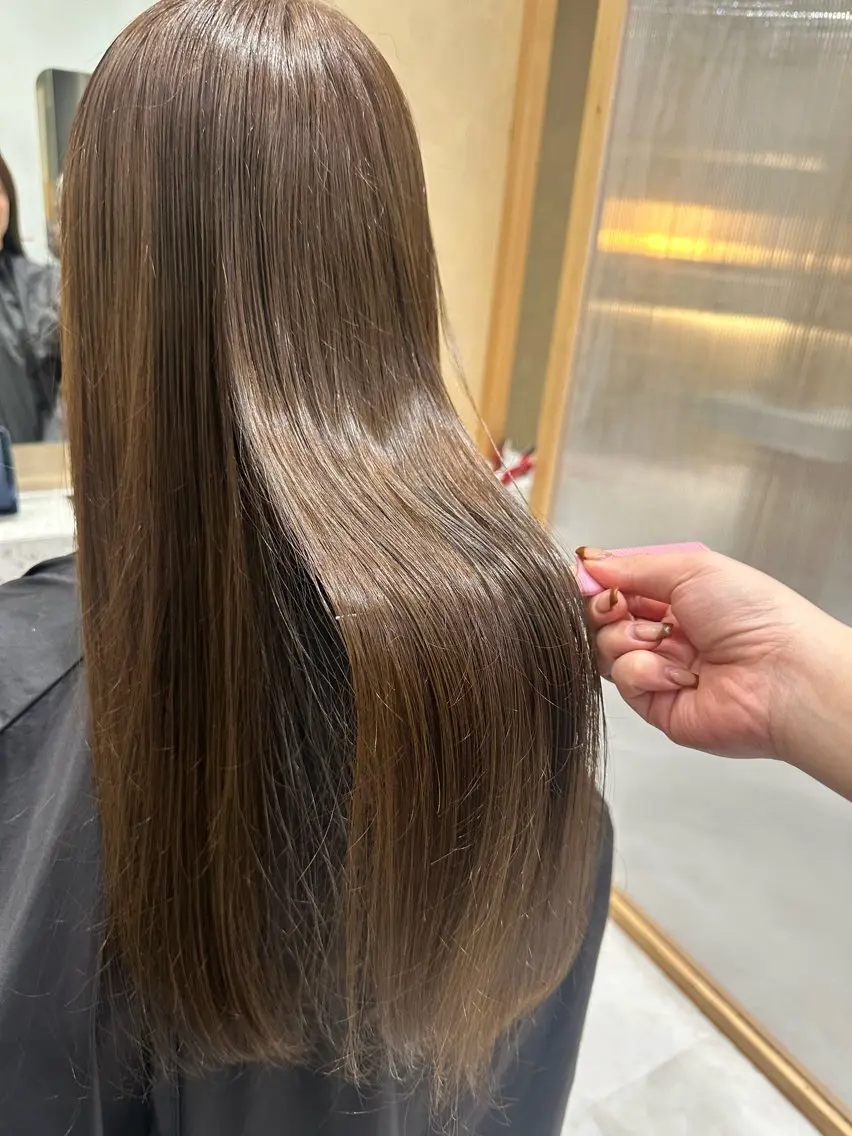ロング 縮毛矯正 渋谷の小さな美容室 🫧🪽愛子のヘアスタイル