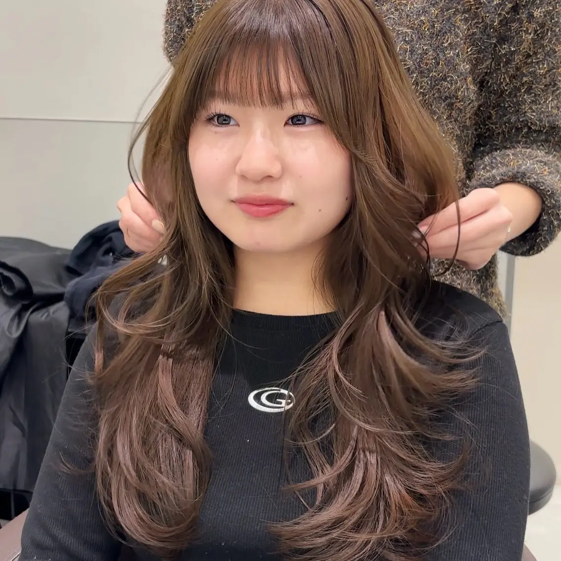 ロング カット ヘアカラー トリートメント 盛れる透明感カラー momokaのヘアスタイル
