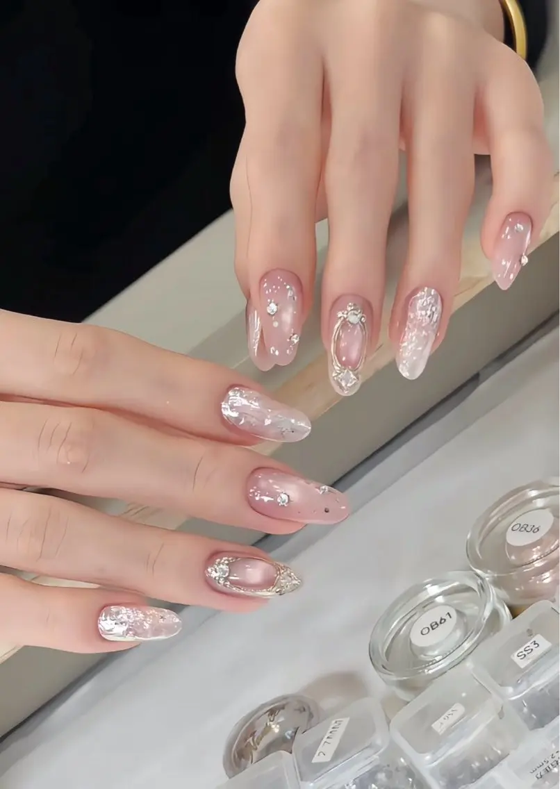 ネイル ハンドネイル WO MIAO💎のネイルデザイン