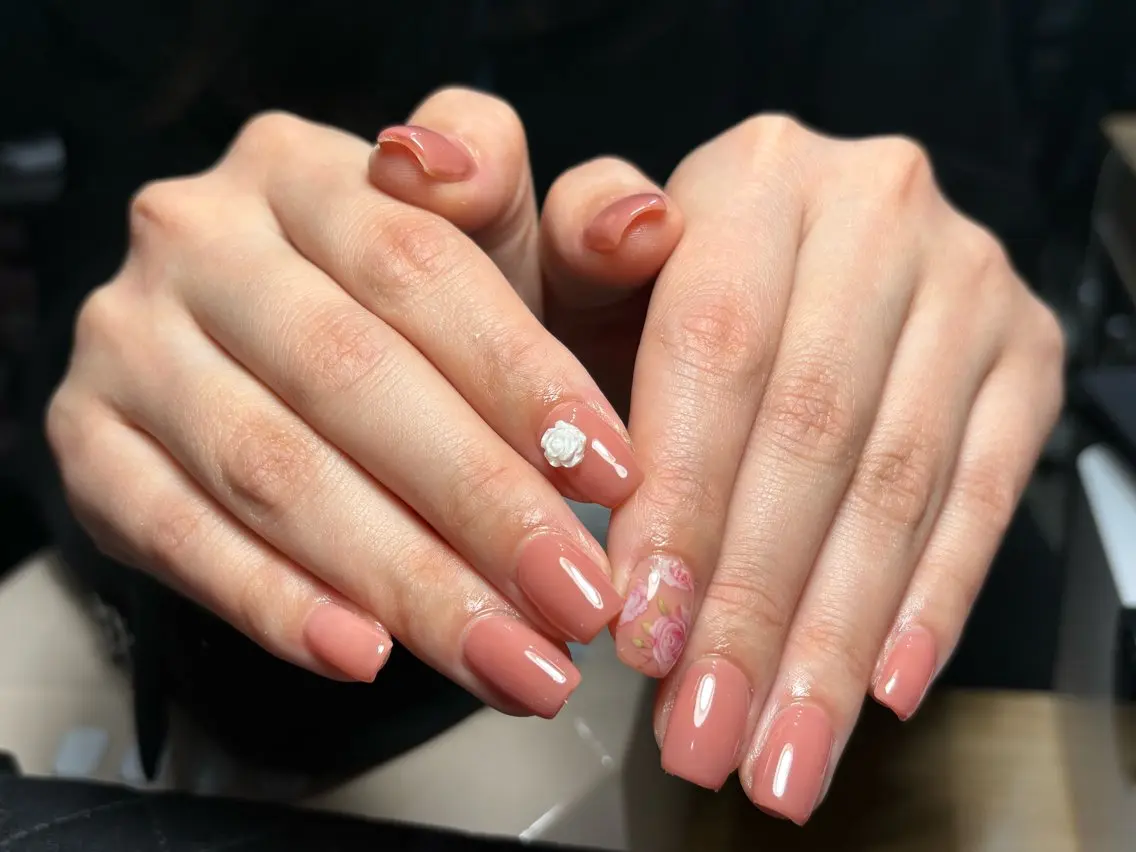 ネイル Yuui 💛のネイルデザイン