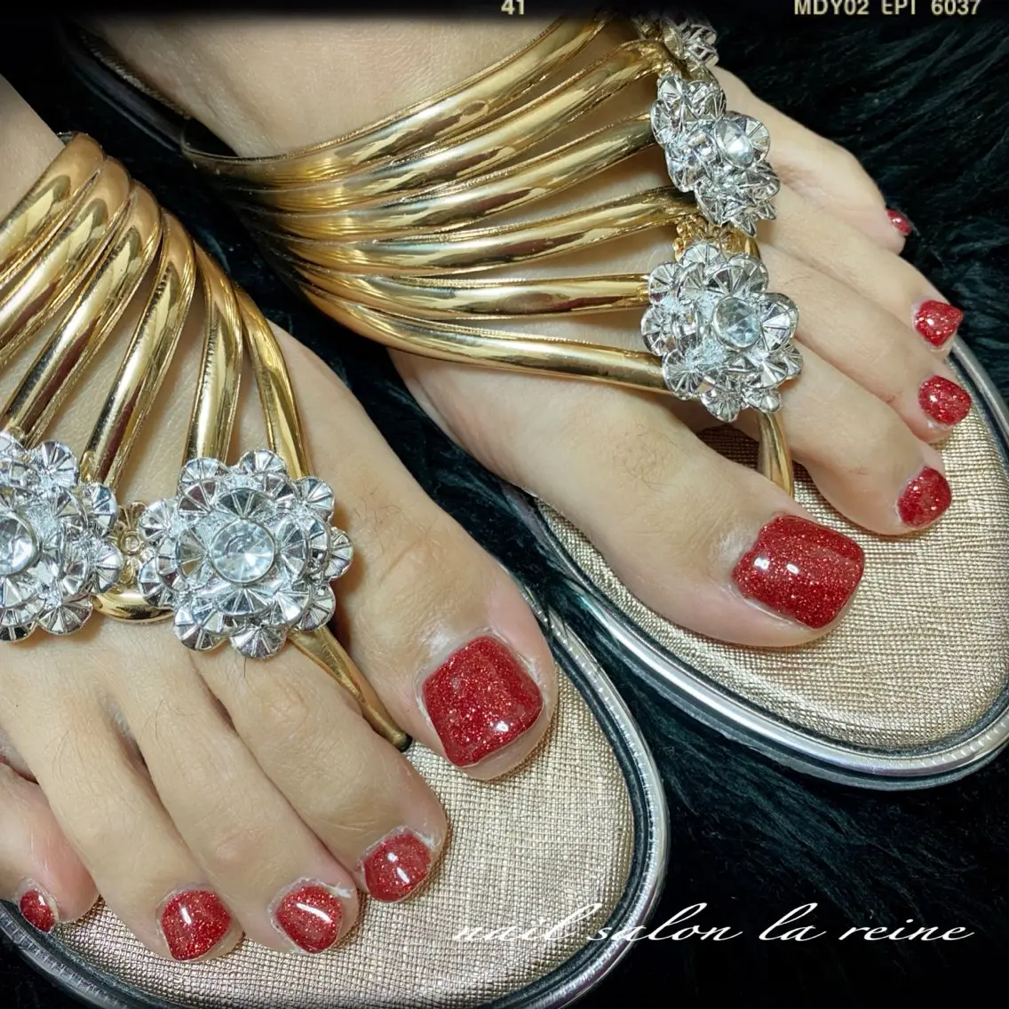 ネイル ワンカラーネイル フットネイル nail salon la reineのネイルデザイン