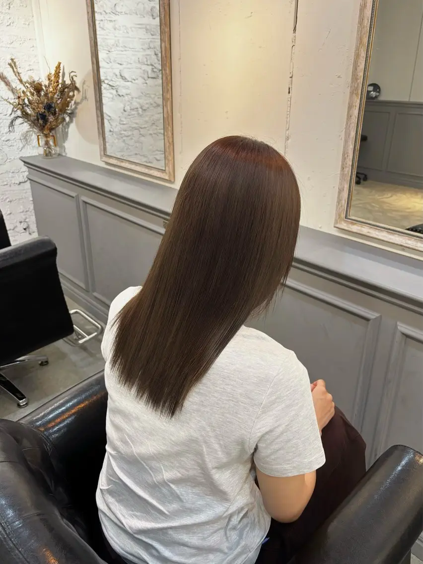 セミロング カラー ヘアカラー 関口 玲那のヘアスタイル