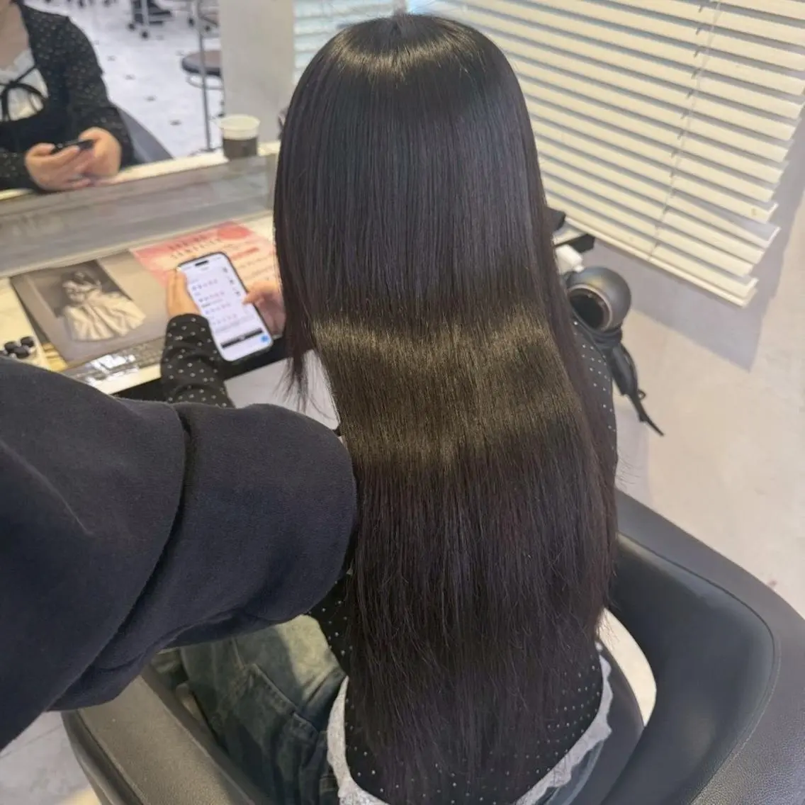 カラー トレンド透明感🤎 秋っぽカラー🧺🫧のヘアスタイル