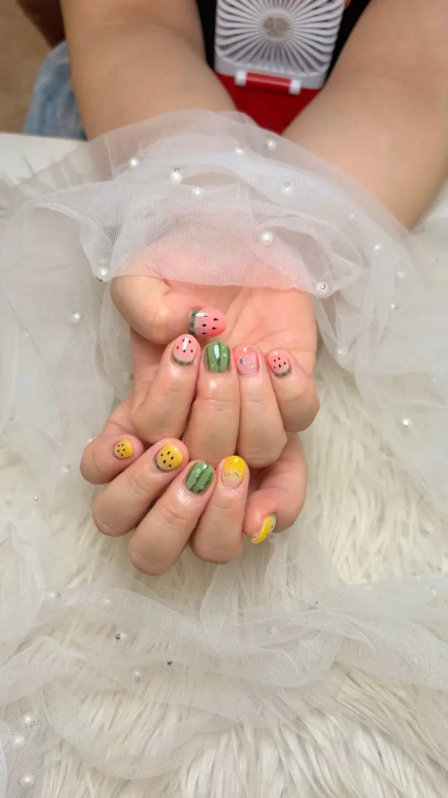 ネイル ハンドネイル UnFLAIR HARUKIのネイルデザイン