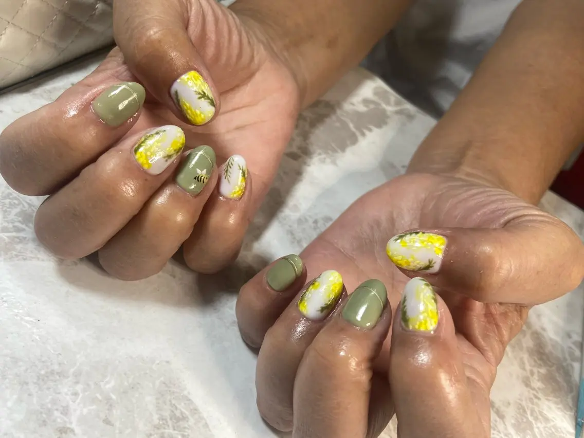 ネイル lulucharis nailのネイルデザイン