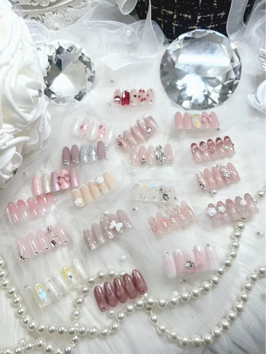 セミロング ハンドネイル Nailsalon Angeのネイルデザイン