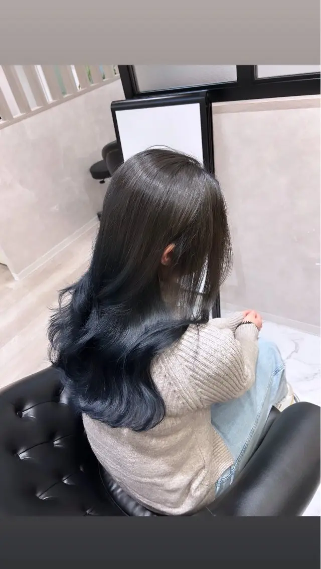ロング カラー カット ヘアカラー トリートメント emi/髪質改善/ 韓国風/艶カラーのヘアスタイル