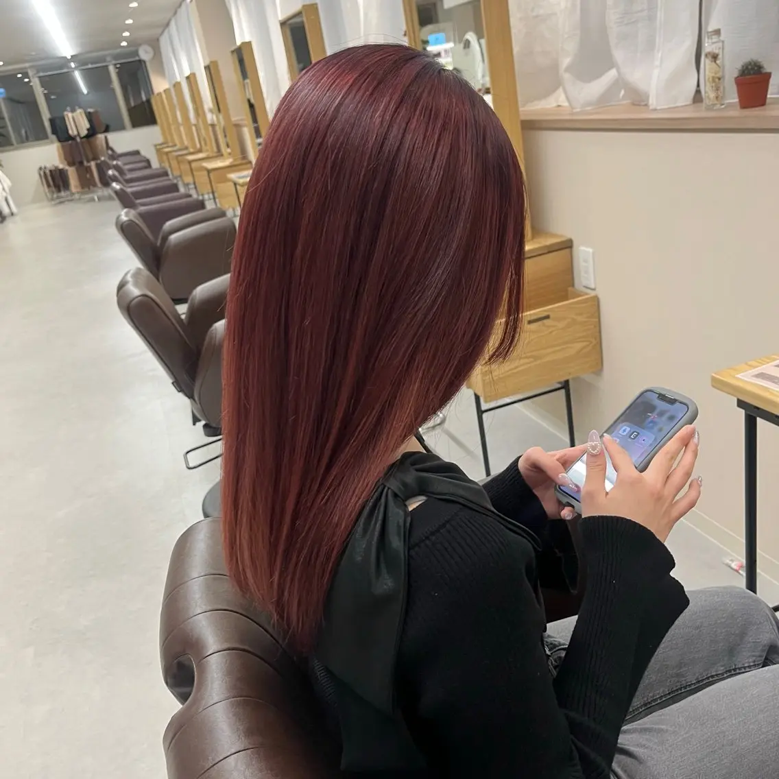 ロング カラー ブラウンカラー レッドカラー レッドブラウン カット ヘアカラー トリートメント 艶感透明感カラー/ 大分 Keigoのヘアスタイル